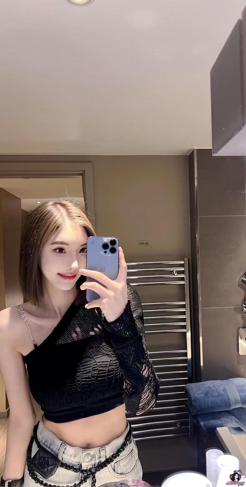 https://api.missbunny.ai/media/20250504/20250504232242_94.jpg