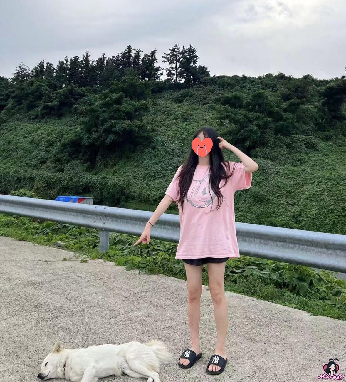 https://api.missbunny.ai/media/20250607/20250607123835_84.jpg