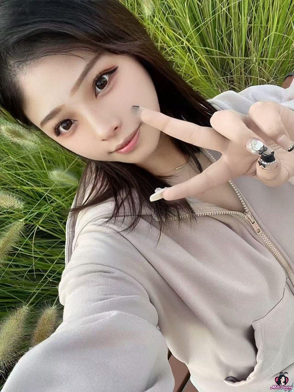 https://api.missbunny.ai/media/20250625/20250625020045_47.jpg