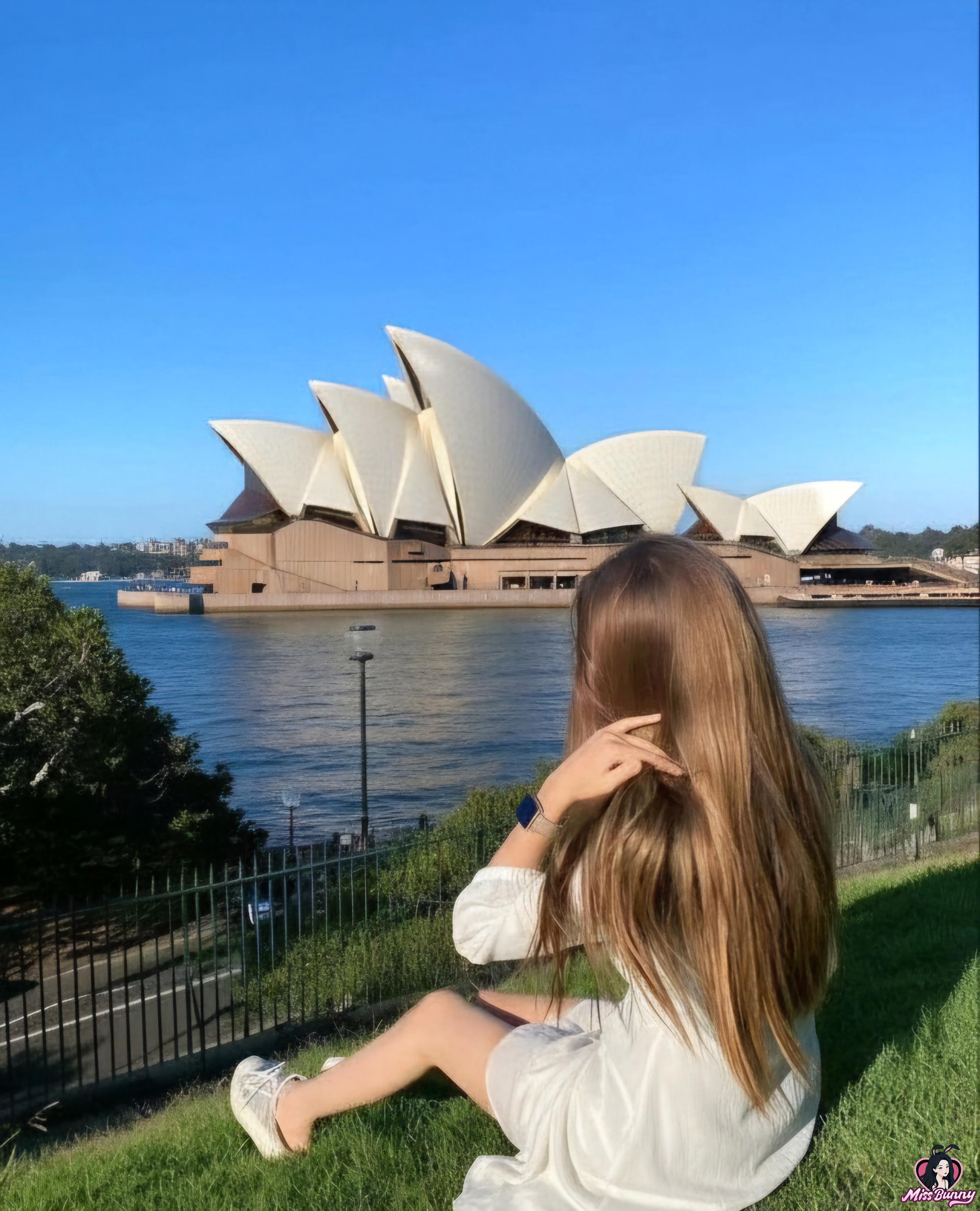 https://api.missbunny.ai/media/20250906/20250906233114_27.jpg