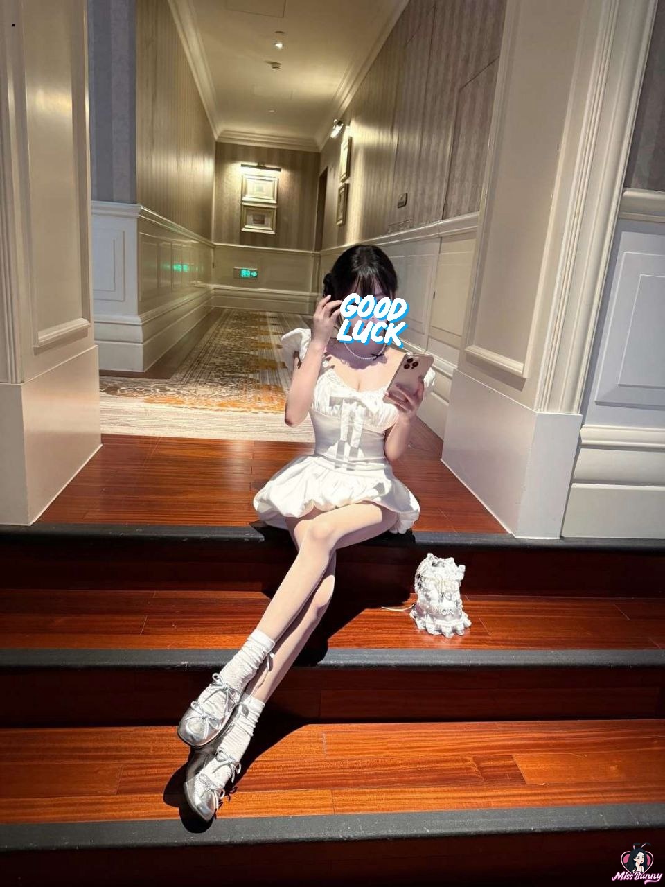 https://api.missbunny.ai/media/20250923/20250923023443_10.jpg