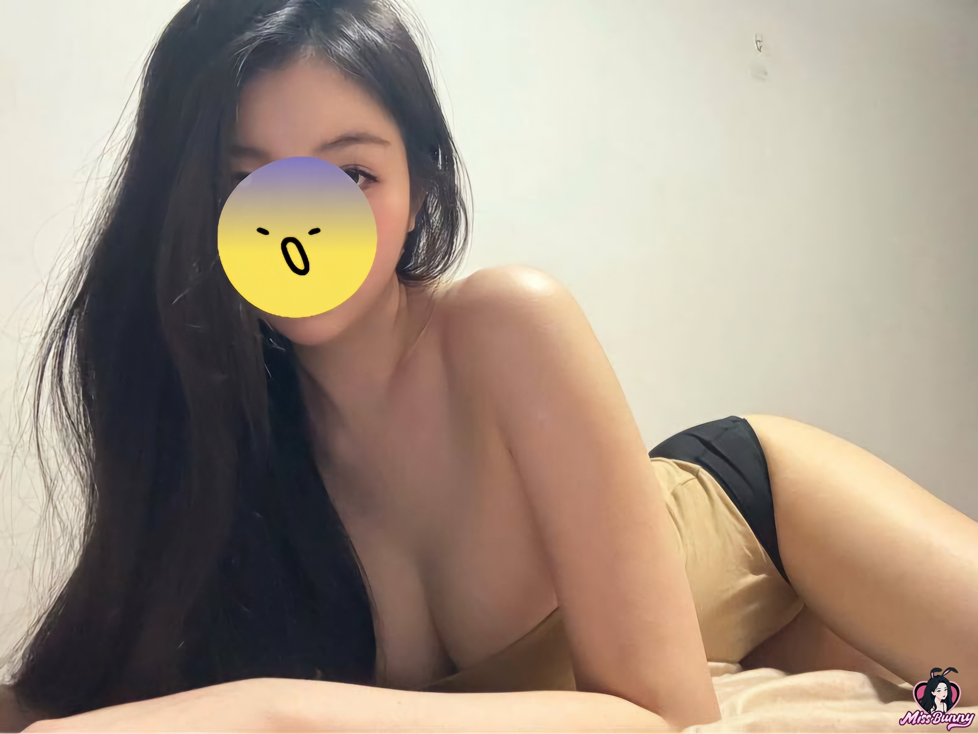 https://api.missbunny.ai/media/20251018/20251018185620_67.jpg