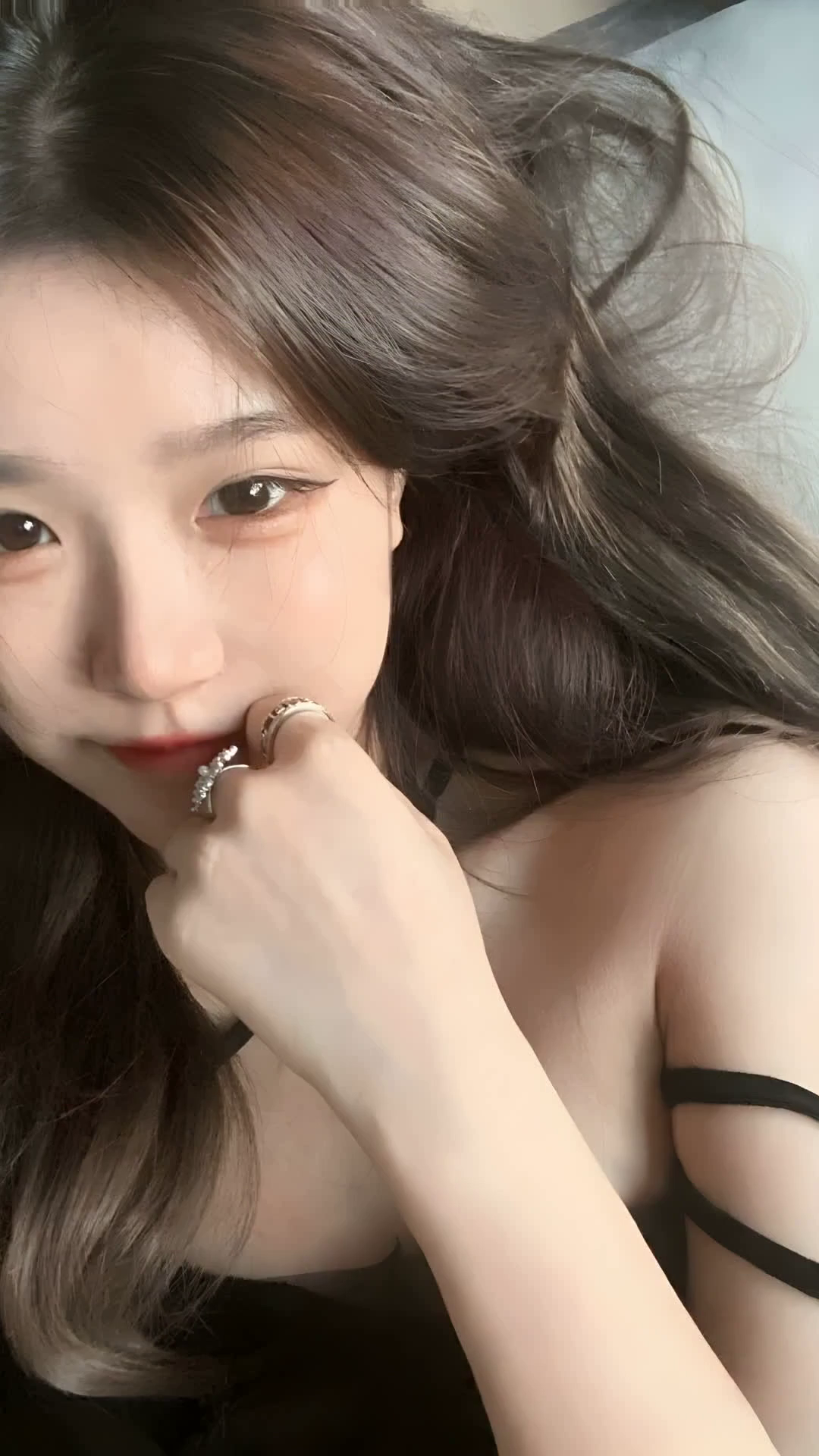 https://api.missbunny.ai/media/videotbumb/video/20240924/150_3.png